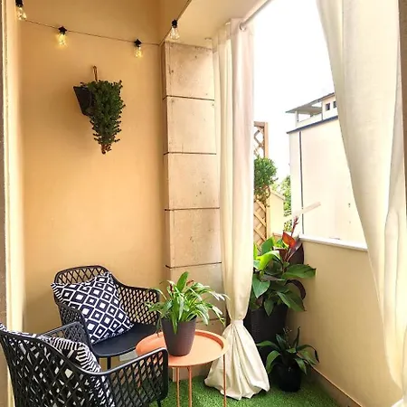 Apartment Welcome & *